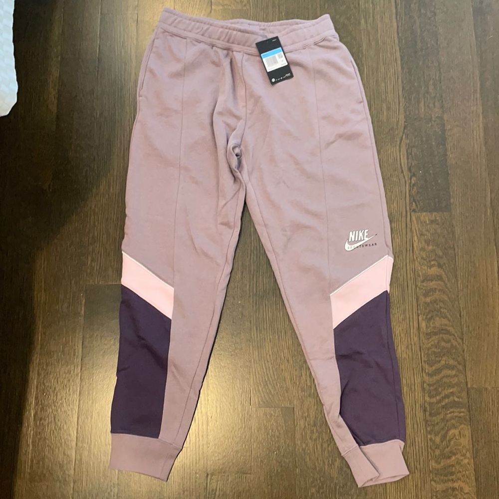 NIKE sweatpants
